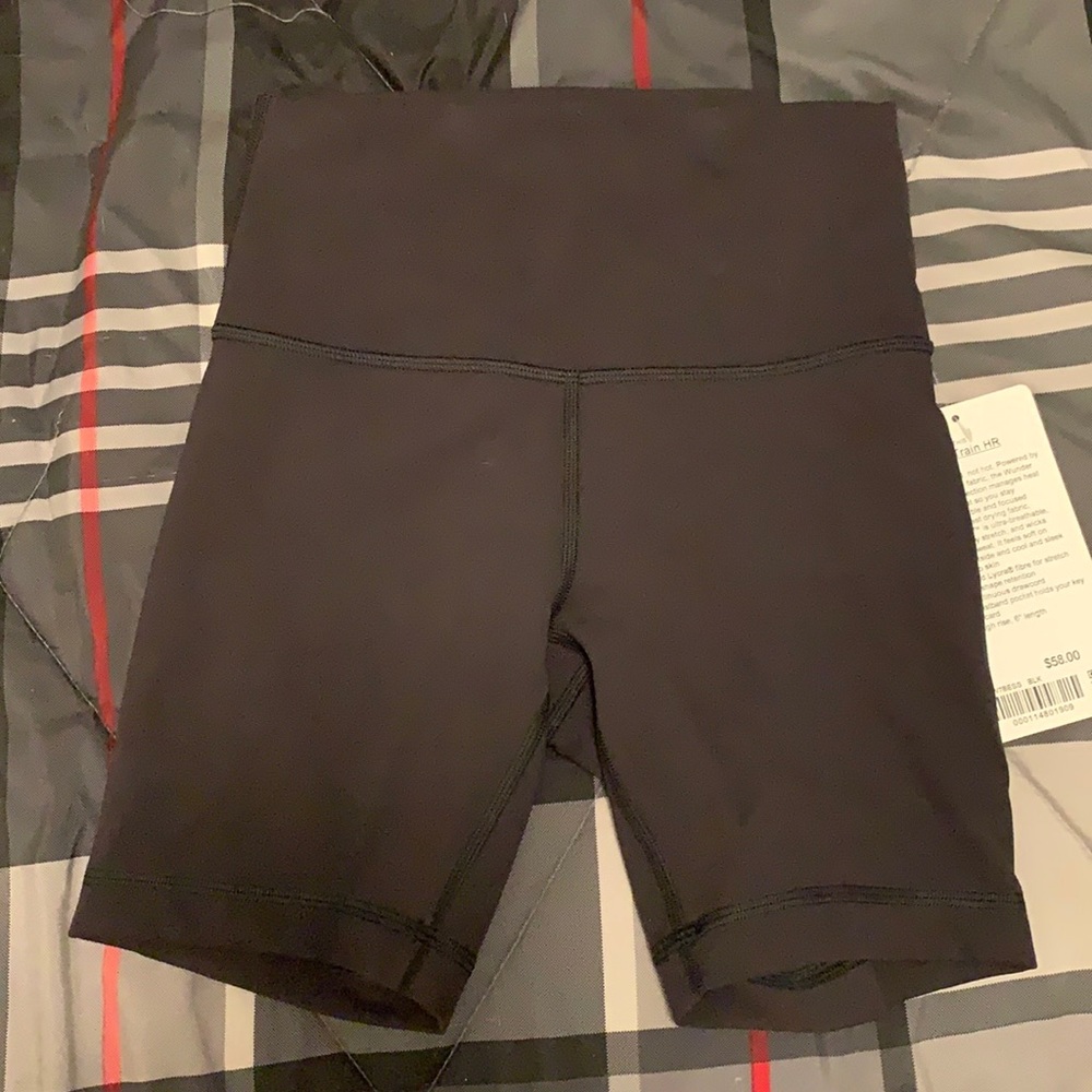 Lululemon biker shorts